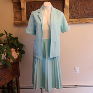 Vintage Knitmakers Aqua Blue Accordion Skirt Suit Set size 10